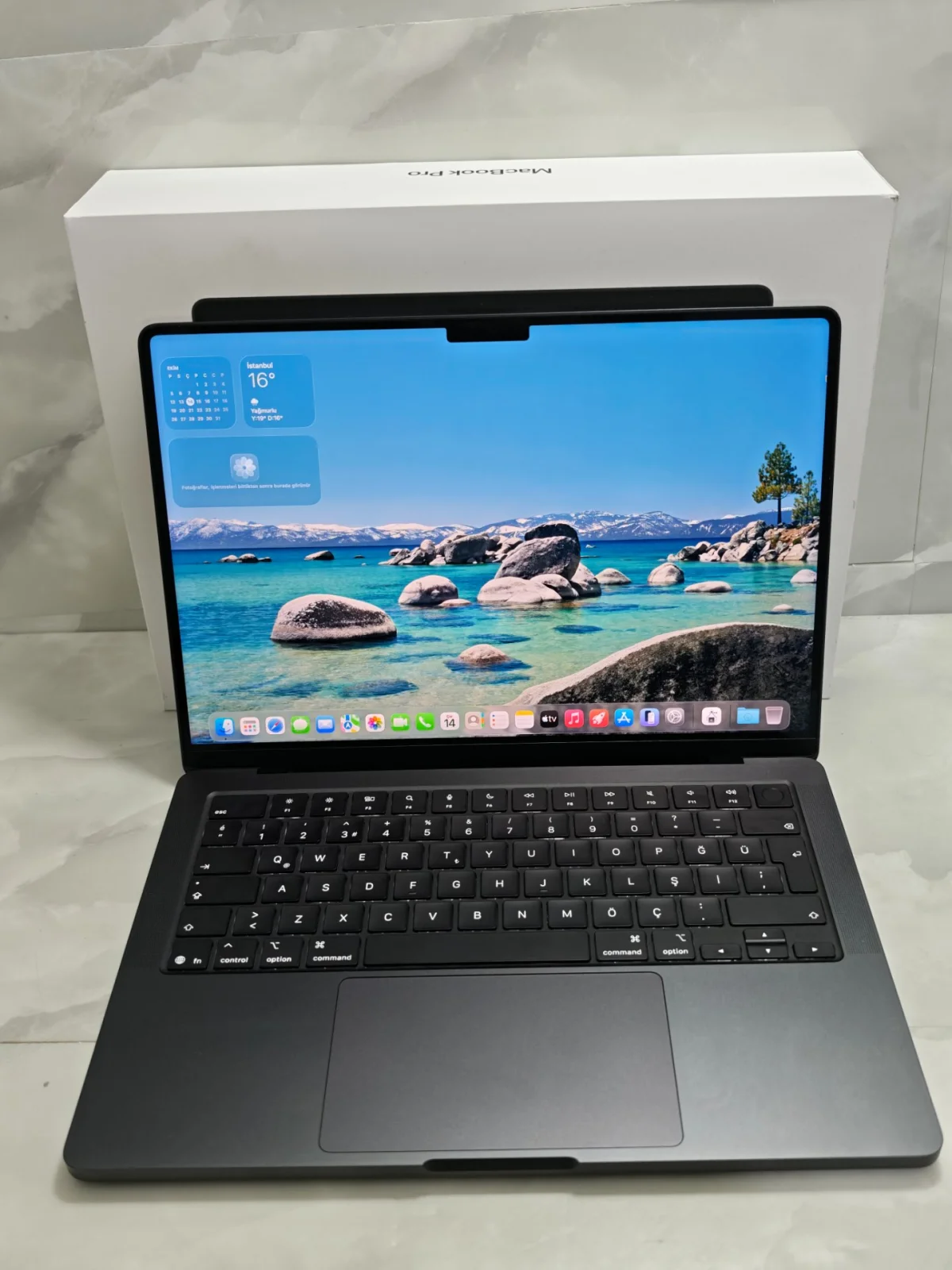 Apple MacBook Pro 14&amp;quot; M5 Pro 24 GB 1 TB SSD Uzay Siyah